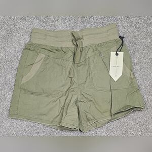Nwt Casual Olive Green Women's Cargo Shorts